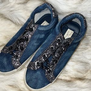 Vintage havana shoes